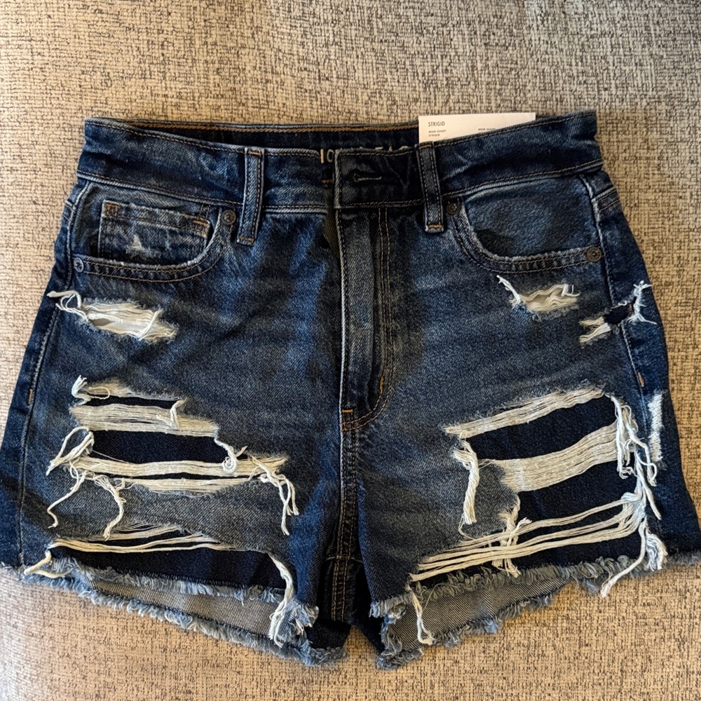 Strigid Mom shorts